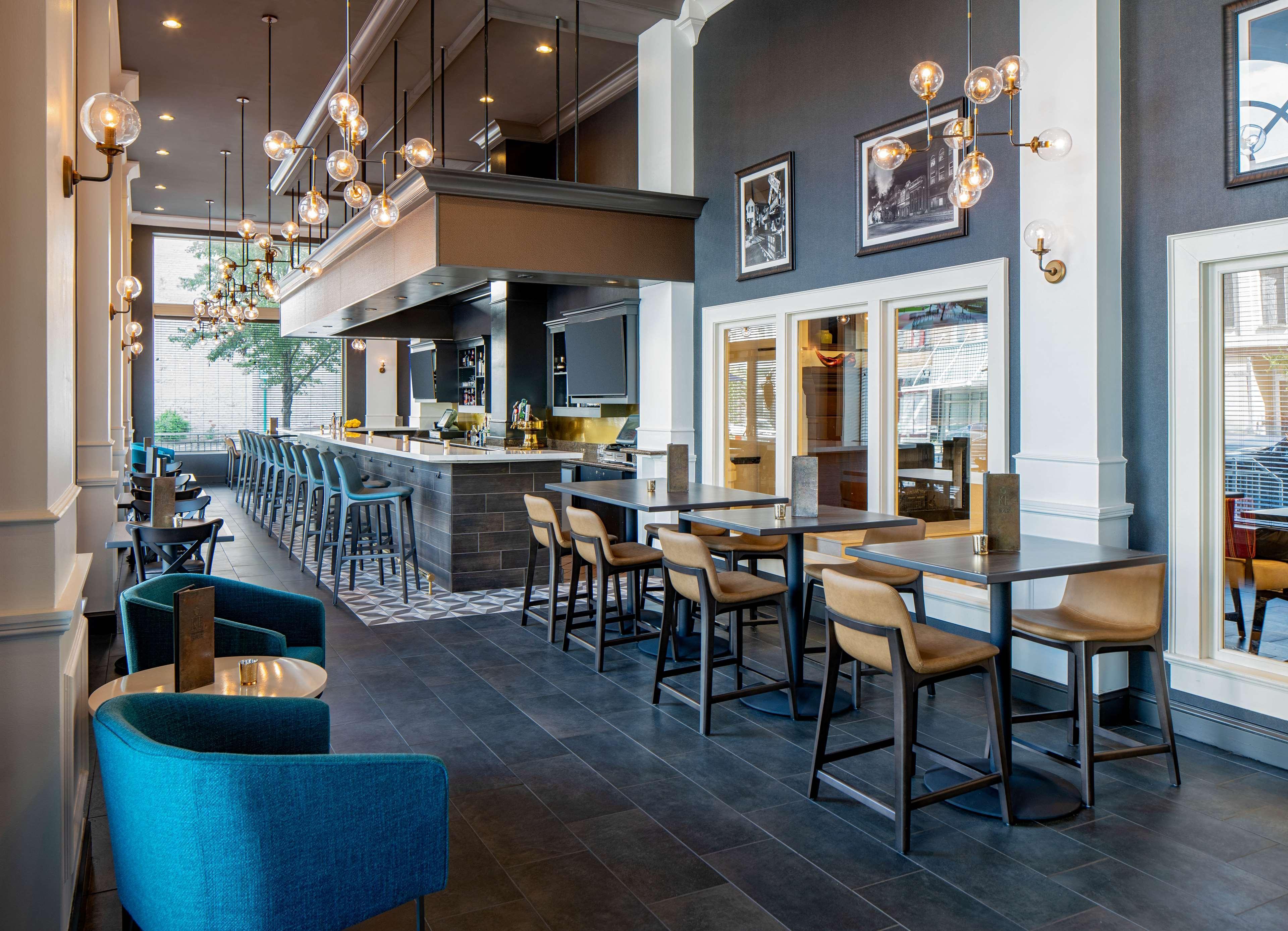 Hilton Garden Inn Jackson Downtown Екстериор снимка