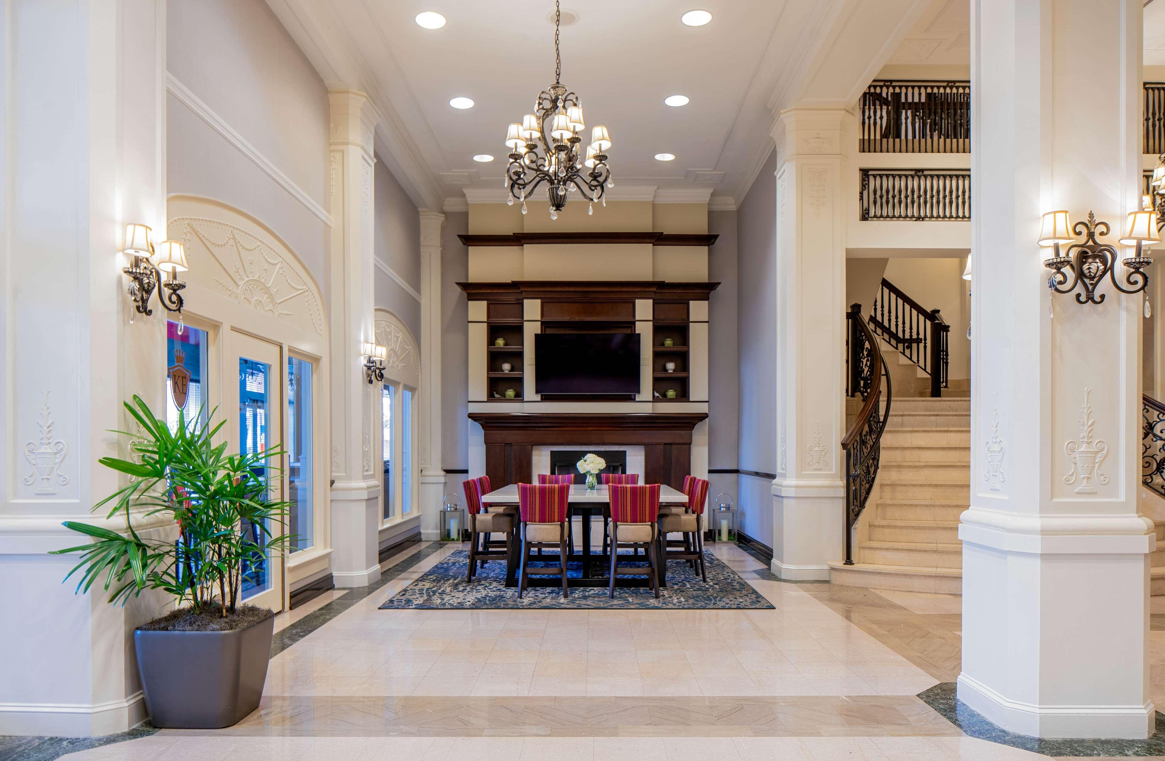Hilton Garden Inn Jackson Downtown Екстериор снимка