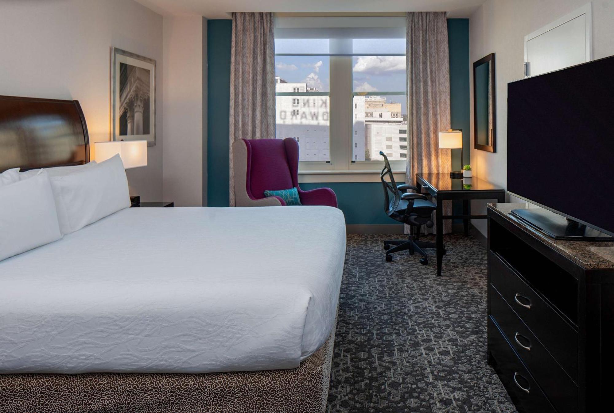 Hilton Garden Inn Jackson Downtown Екстериор снимка